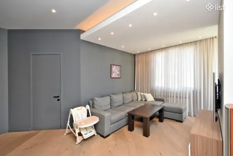 Apartment image